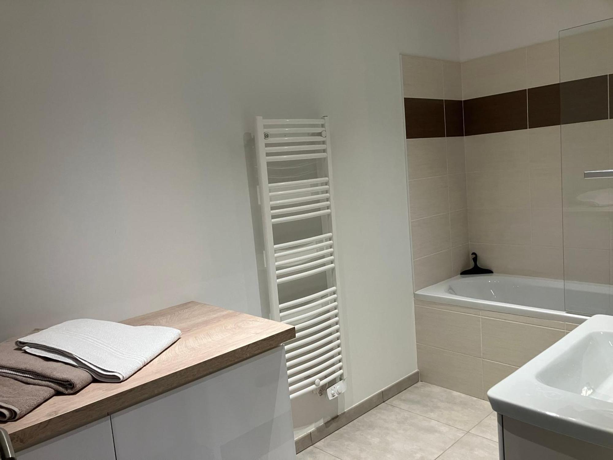 Appartement De Charme + Parking Centre-Ville 아라스 외부 사진